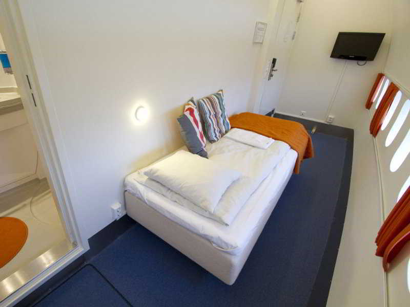 Stf Jumbo Stay Stockholm Arlanda Exterior foto